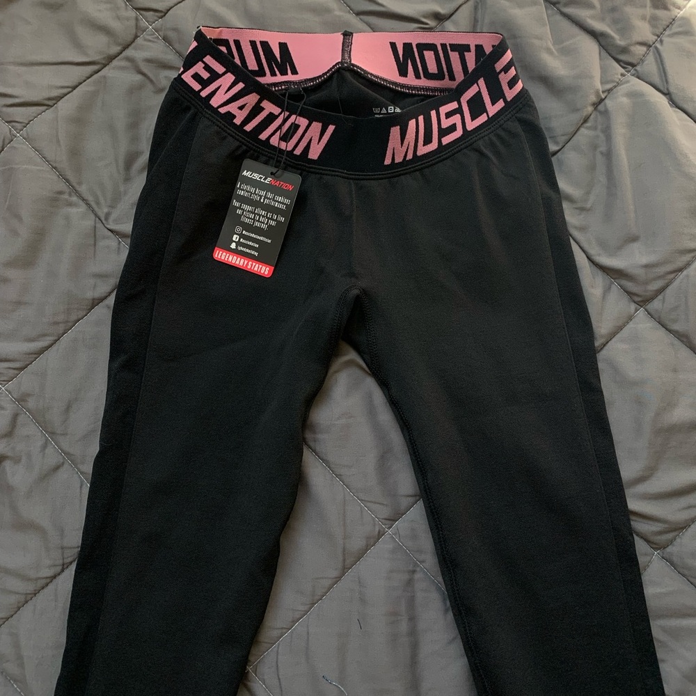 Muscle Nation Baby Pink/Black Leggings